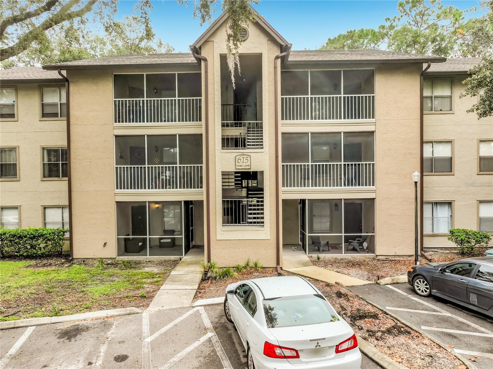 615 DORY LN #102