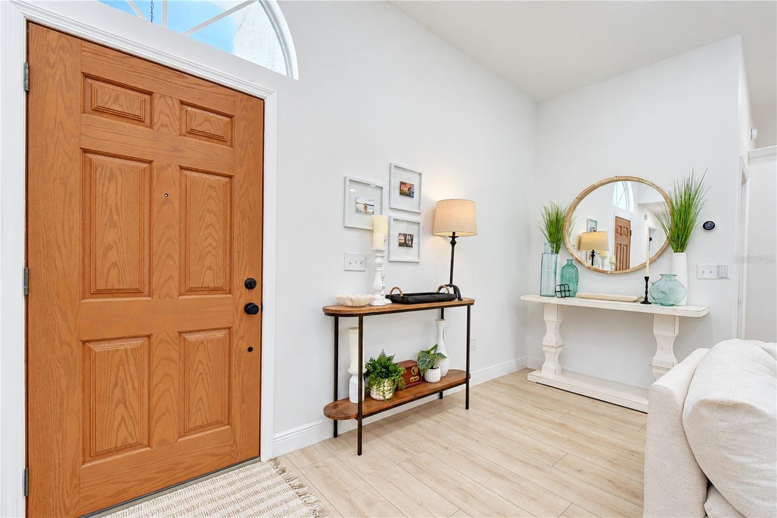 Single Family Residence at 13509 COLORADO PL, TAMPA, photo 6 of 35
