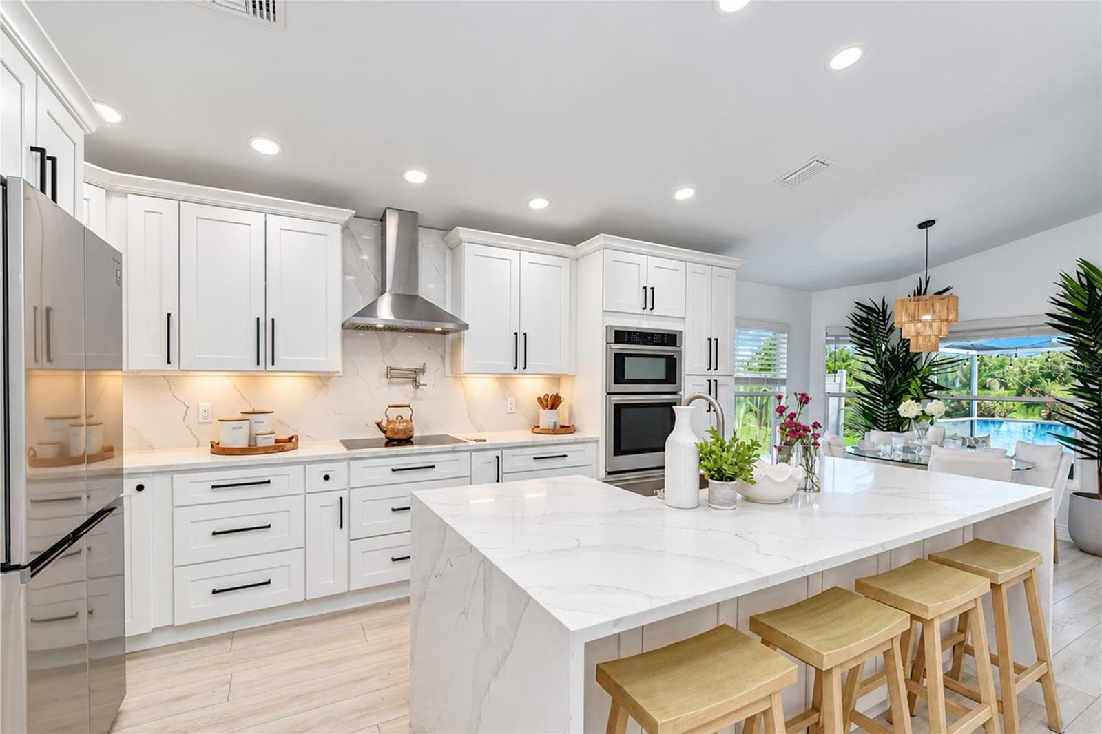 Single Family Residence at 13509 COLORADO PL, TAMPA, photo 13 of 35