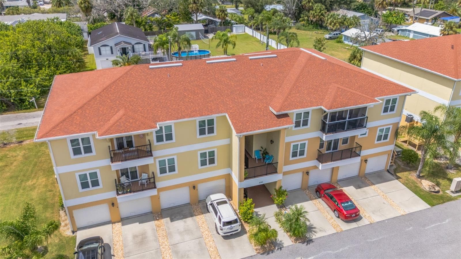6395 BANYAN BLVD #301