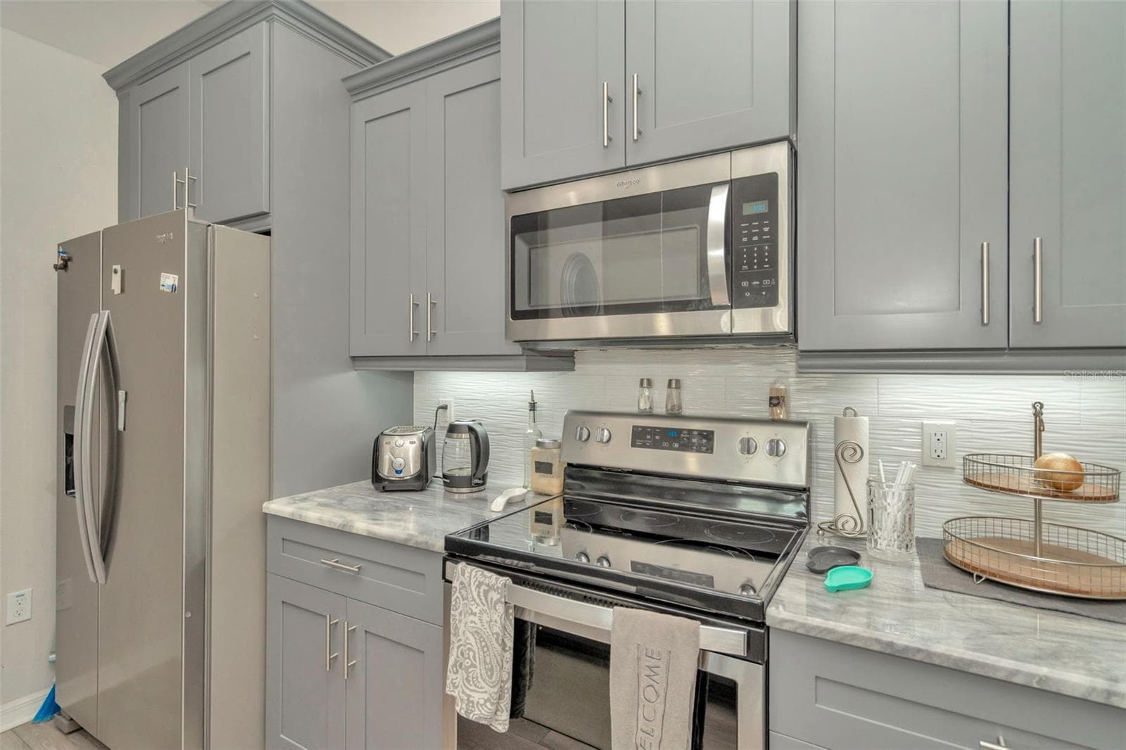 Condominium at 6395 BANYAN BLVD #301, NEW PORT RICHEY, photo 9 of 39