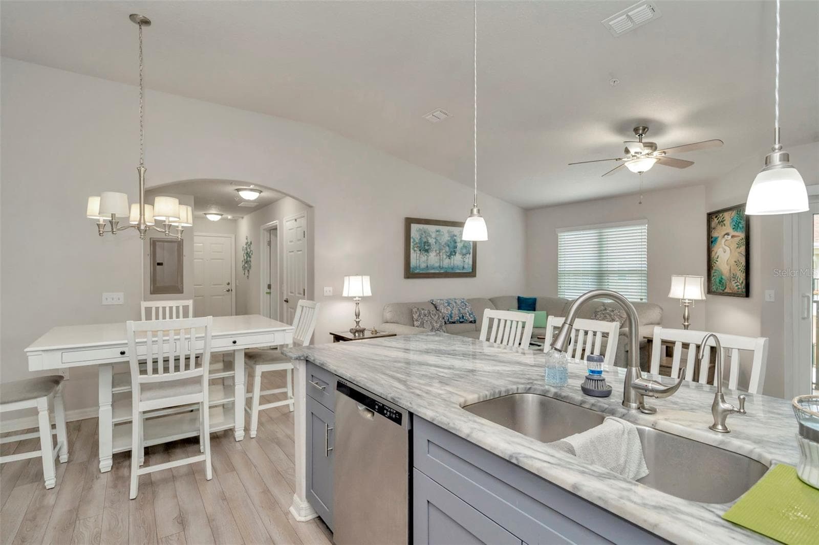 Condominium at 6395 BANYAN BLVD #301, NEW PORT RICHEY, photo 11 of 39