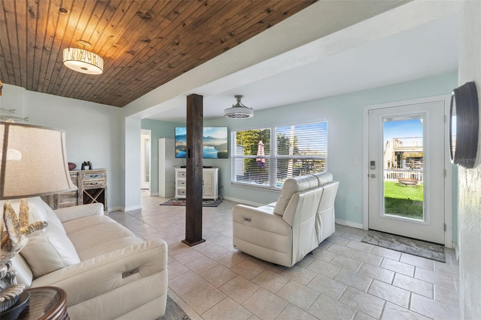 Single Family Residence at 5959 RIVERSIDE DR, PORT ORANGE, photo 16 of 63