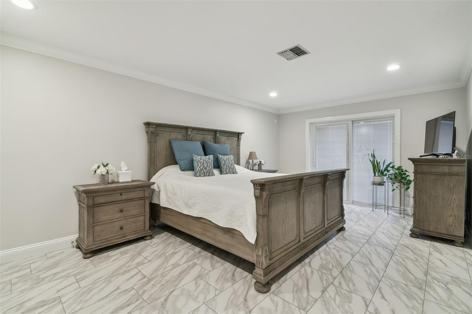 Single Family Residence at 2991 HEATHER TRL, CLEARWATER, photo 7 of 98