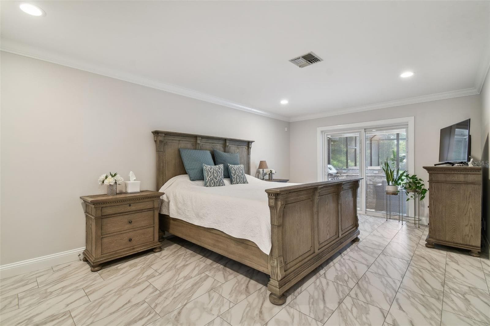 Single Family Residence at 2991 HEATHER TRL, CLEARWATER, photo 18 of 98