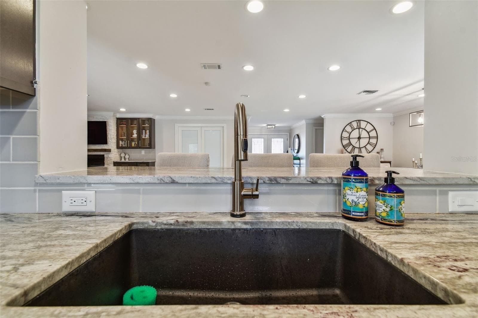 Single Family Residence at 2991 HEATHER TRL, CLEARWATER, photo 39 of 98