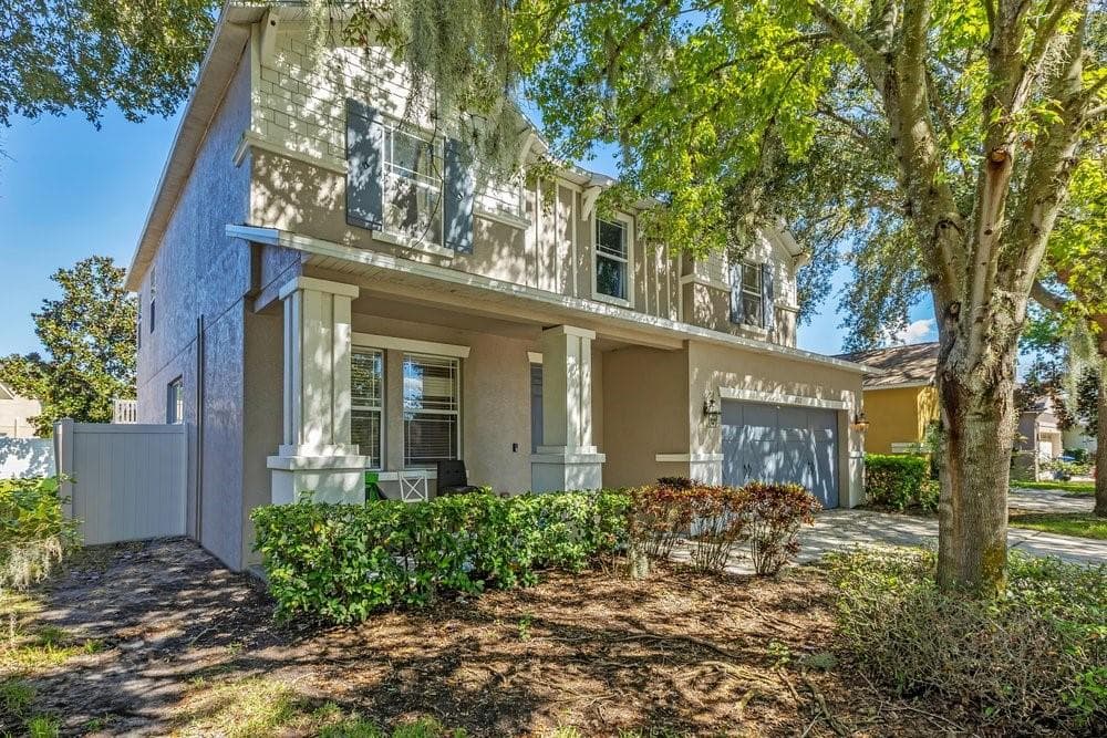 Single Family Residence at MOSS LANDING PH 1, RIVERVIEW, photo 3 of 33