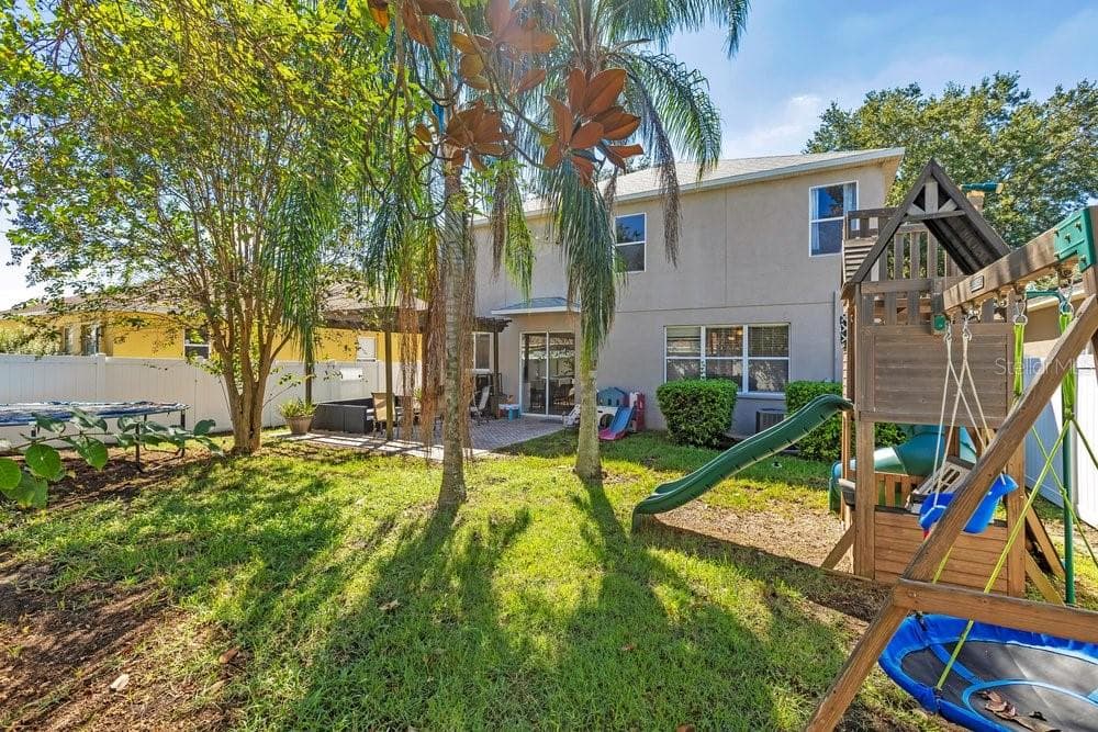 Single Family Residence at MOSS LANDING PH 1, RIVERVIEW, photo 28 of 33