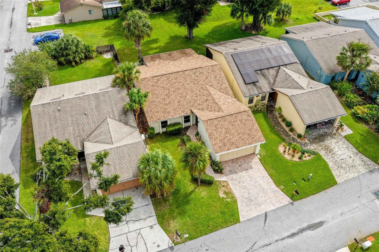 Single Family Residence at 3947 CYPRESS LNDG W, WINTER HAVEN, photo 4 of 23