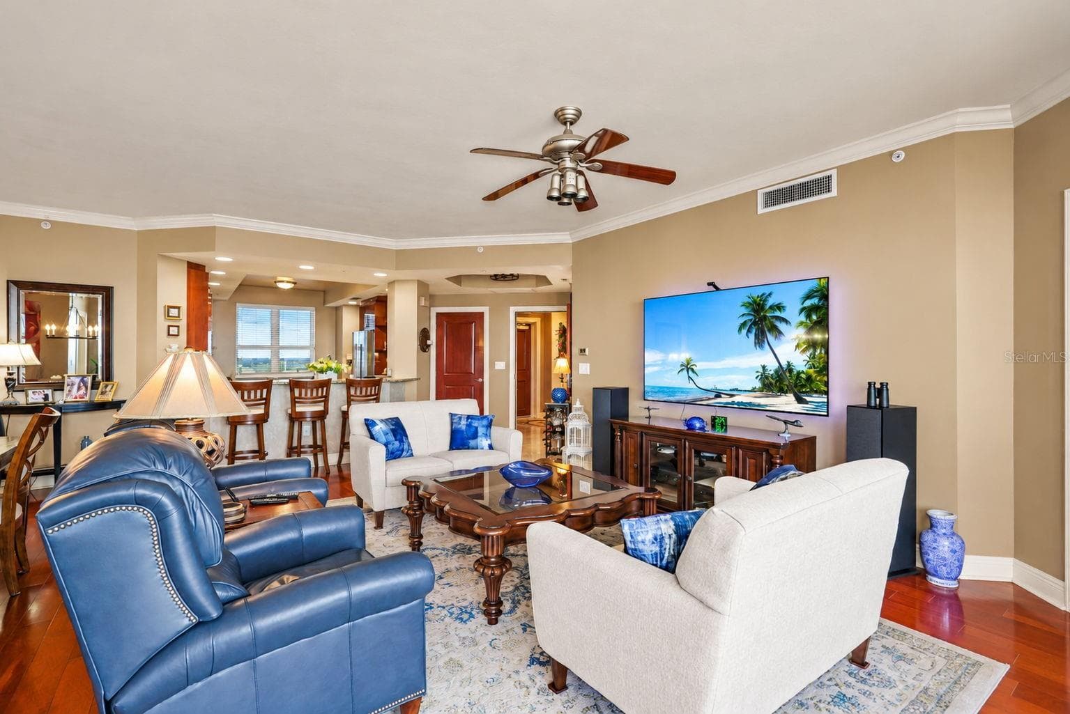 Great Room - 5823 BOWEN DANIEL DR #704, TAMPA