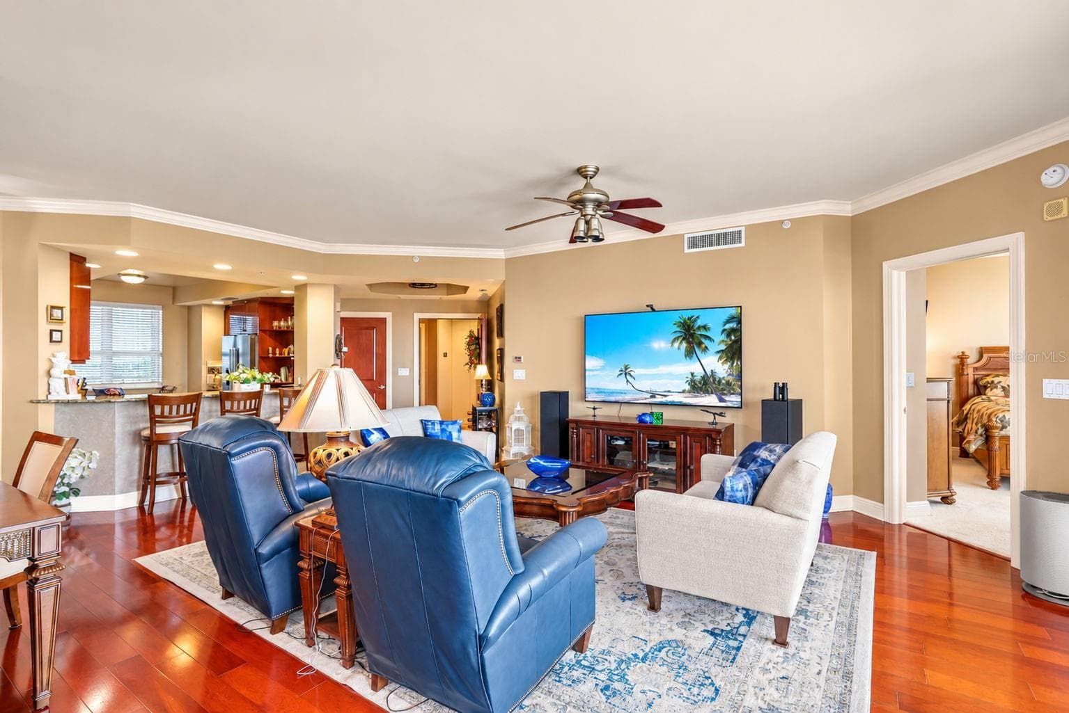 Great Room - 5823 BOWEN DANIEL DR #704, TAMPA