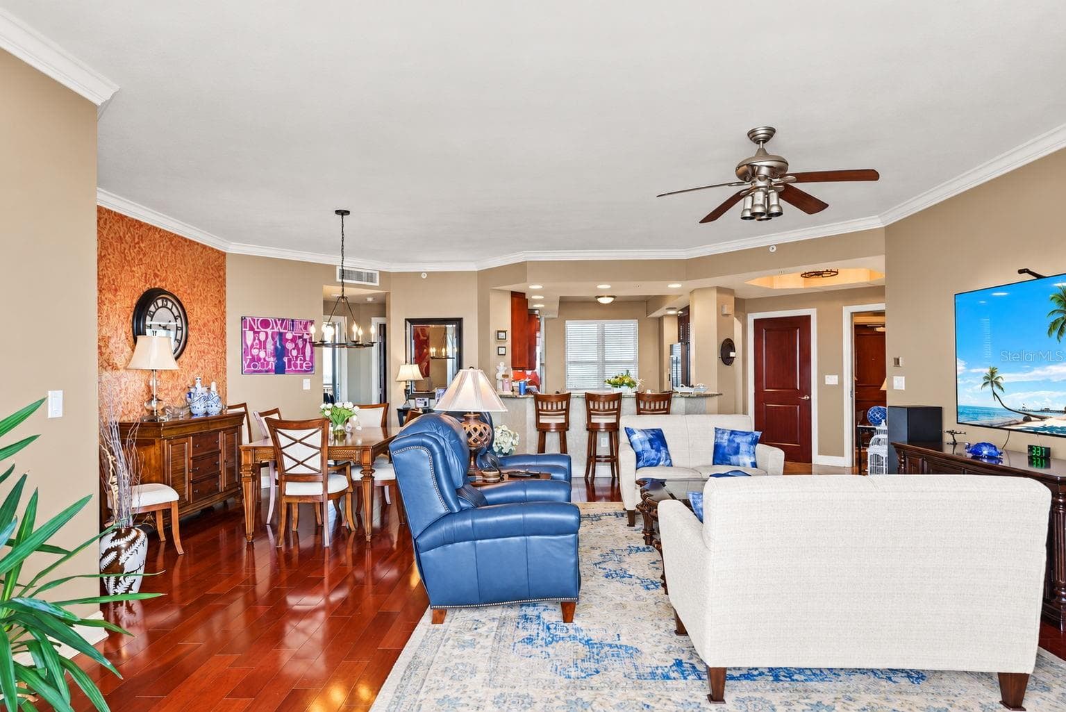 Great Room - 5823 BOWEN DANIEL DR #704, TAMPA