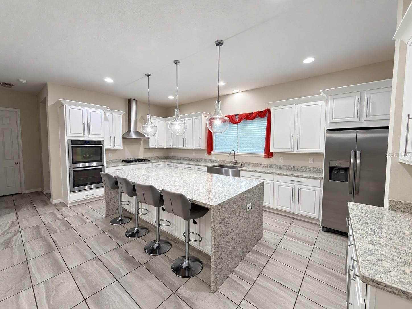 Single Family Residence at 14779 MCCLANE RD, WINTER GARDEN, photo 2 of 39