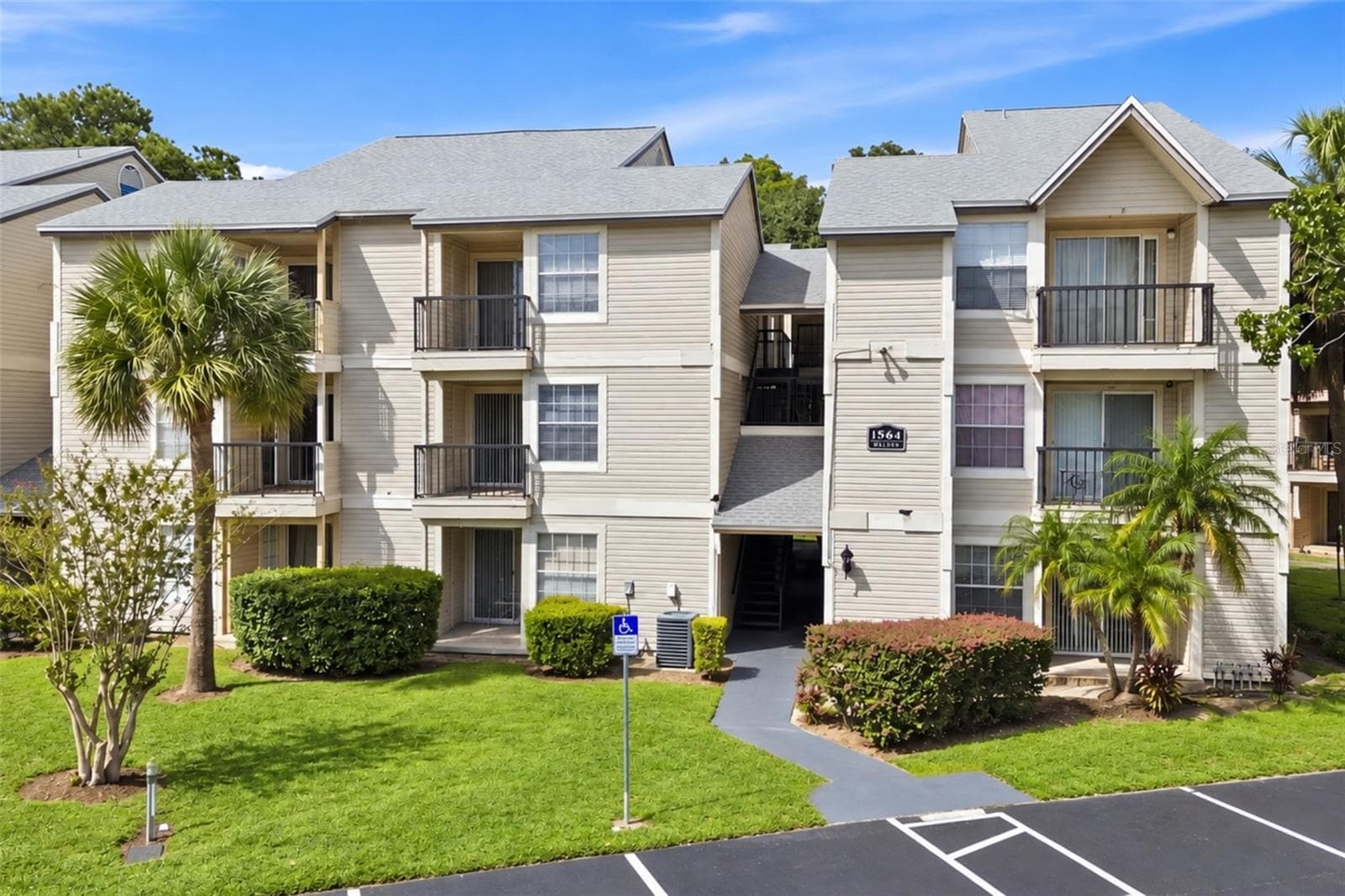 Condominium at 1964 LAKE ATRIUMS CIR #169, ORLANDO, photo 2 of 27