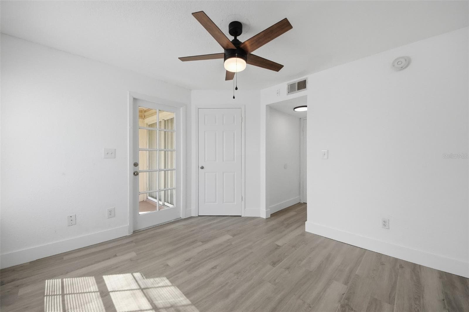 Condominium at 1964 LAKE ATRIUMS CIR #169, ORLANDO, photo 13 of 27