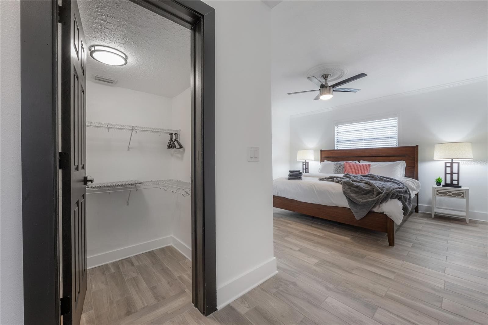 Single Family Residence at 2118 S VENUS ST, TAMPA, photo 14 of 24