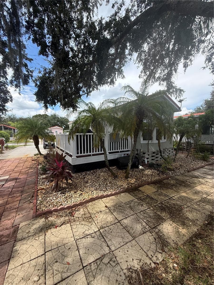 Manufactured Home at 6624 BONITA VISTA CT, LAND O LAKES, photo 3 of 11