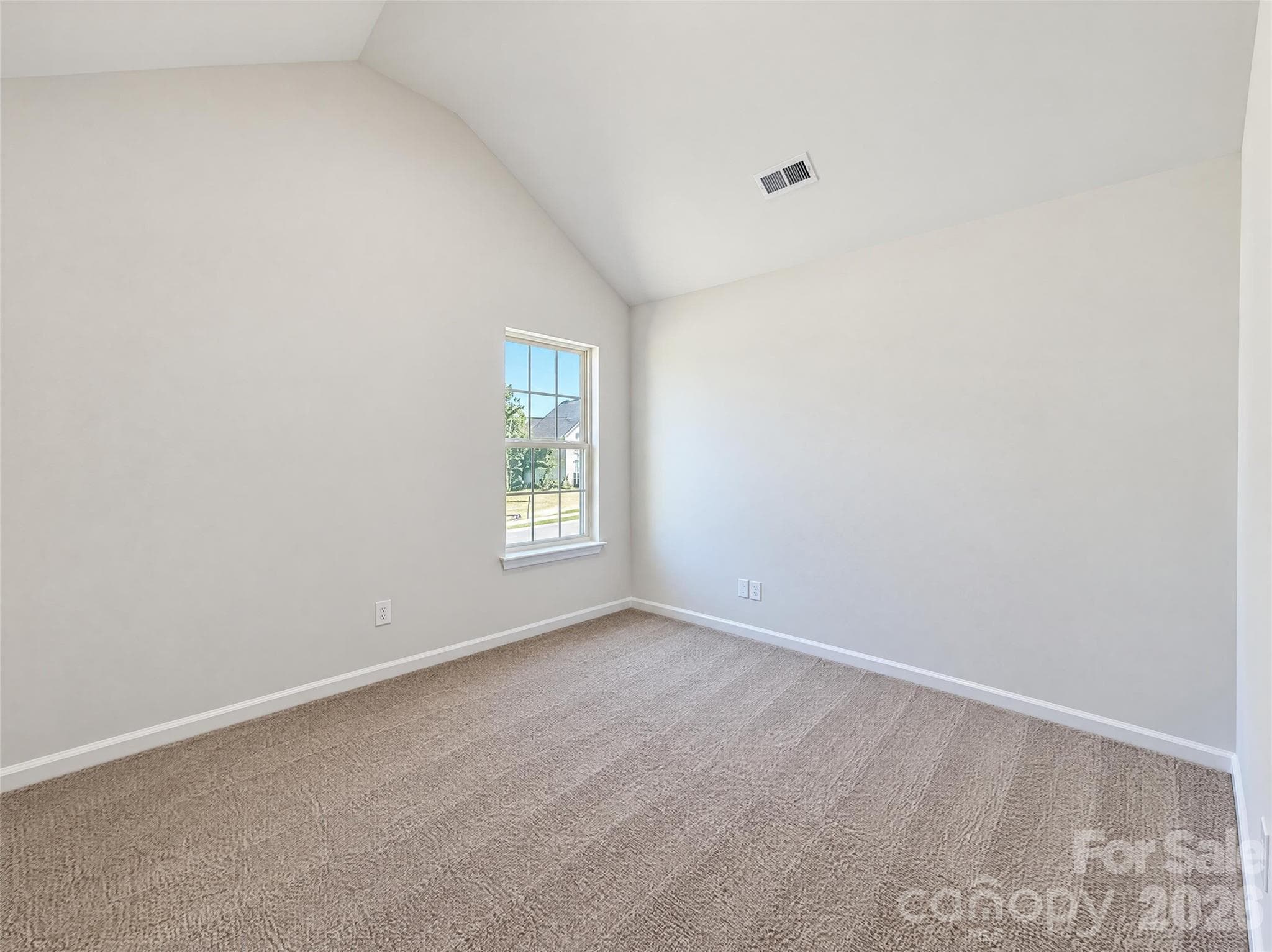 Single Family Residence at 8603 Berrybrook Lane, Charlotte, photo 12 of 17