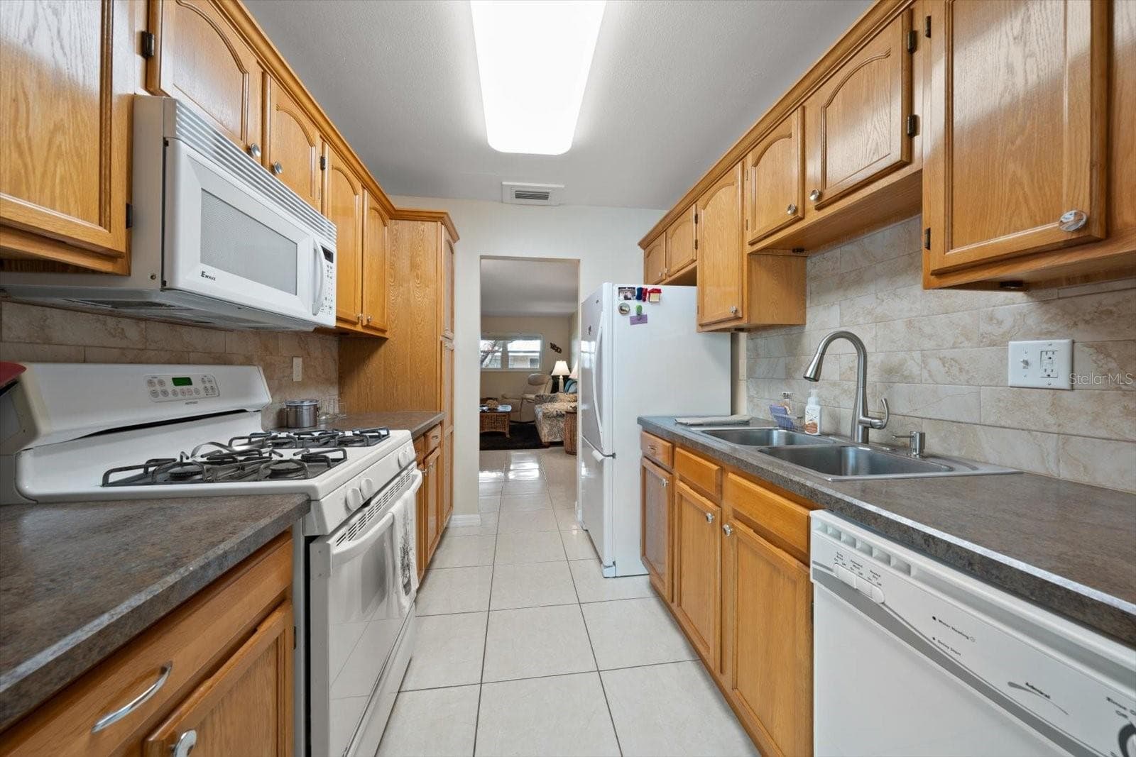 Condominium at 10037 62ND TER N #18, ST PETERSBURG, photo 14 of 28