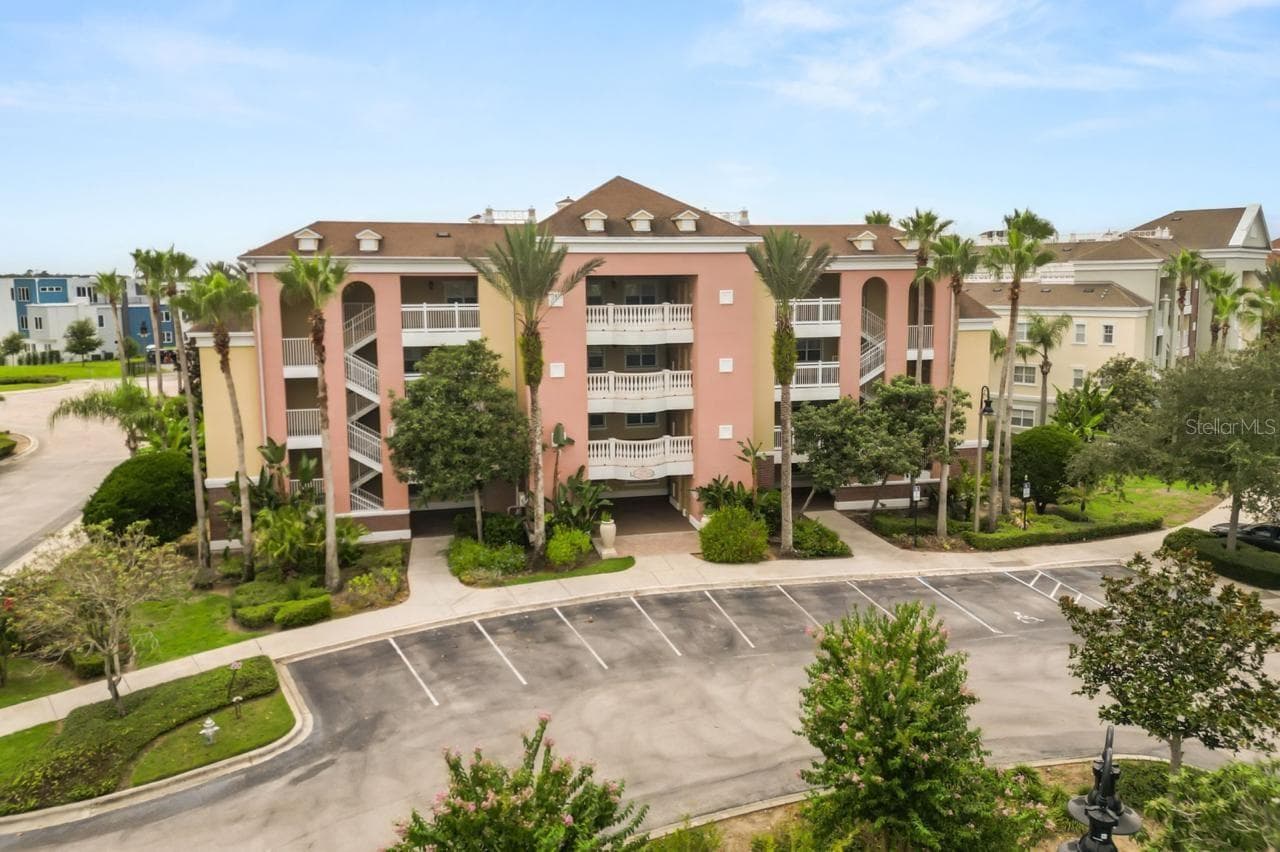 Condominium at 1116 SUNSET VIEW CIR #103, KISSIMMEE, photo 2 of 44
