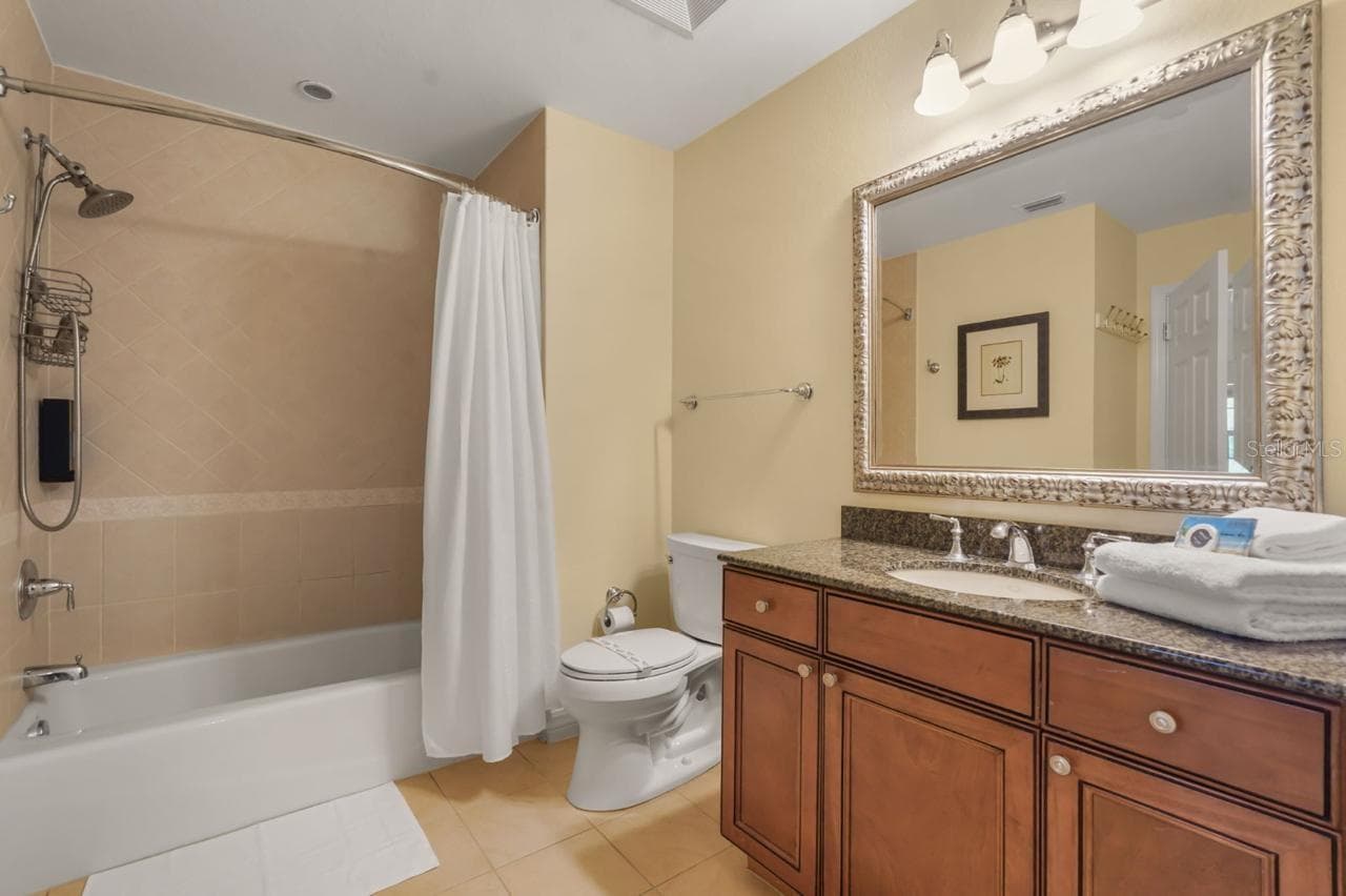 Condominium at 1116 SUNSET VIEW CIR #103, KISSIMMEE, photo 8 of 44