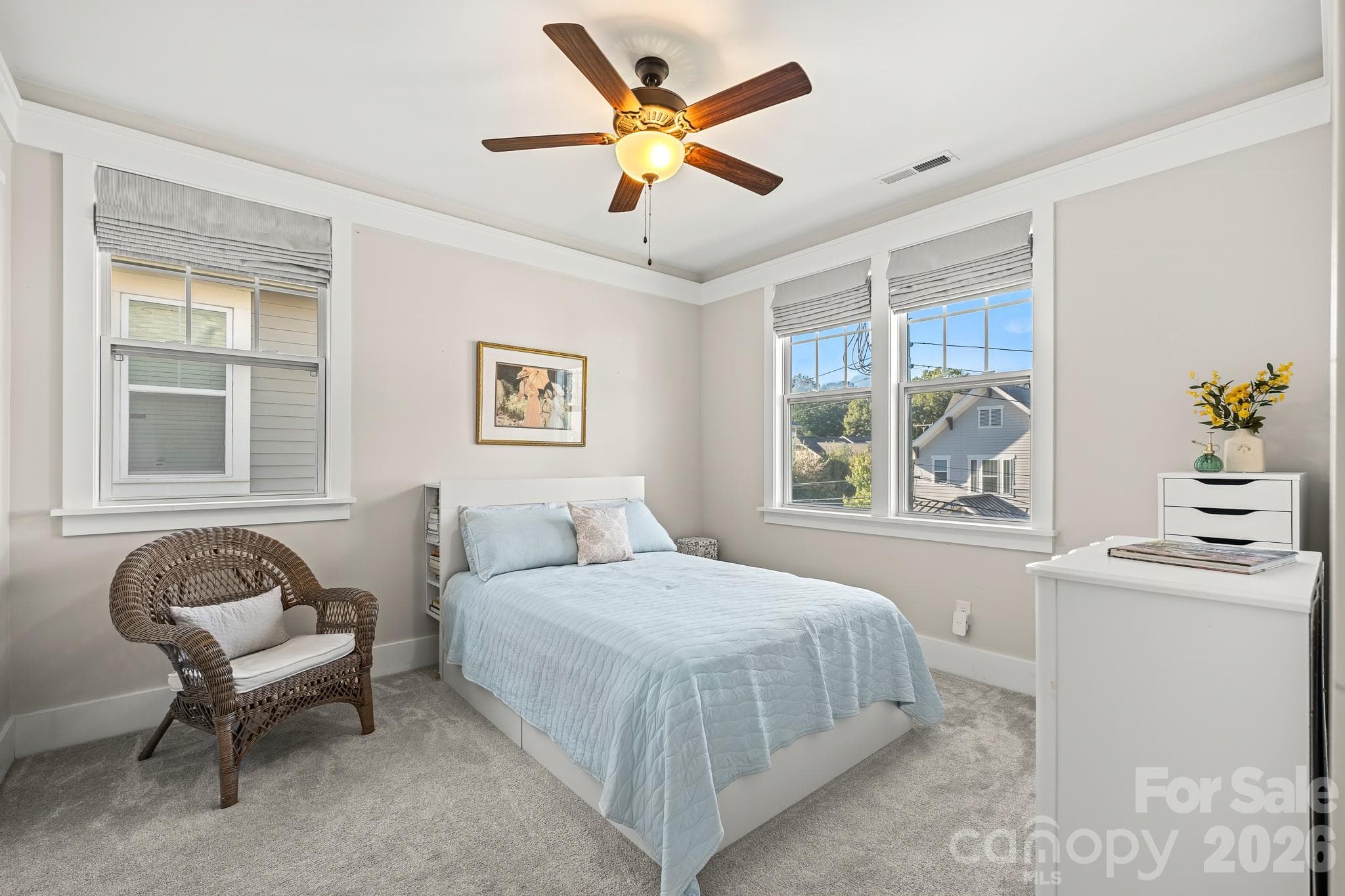 Single Family Residence at 908 Millbrook Road, Charlotte, photo 21 of 29