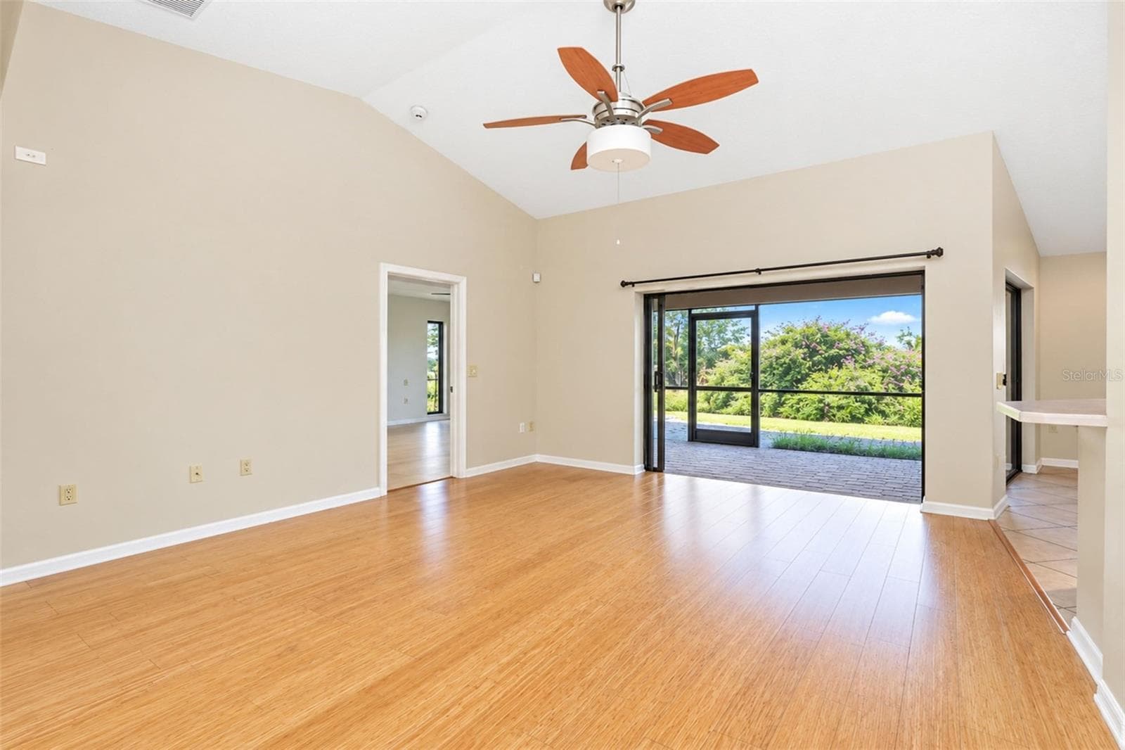 Single Family Residence at 1881 NEPTUNE DR, ENGLEWOOD, photo 6 of 80