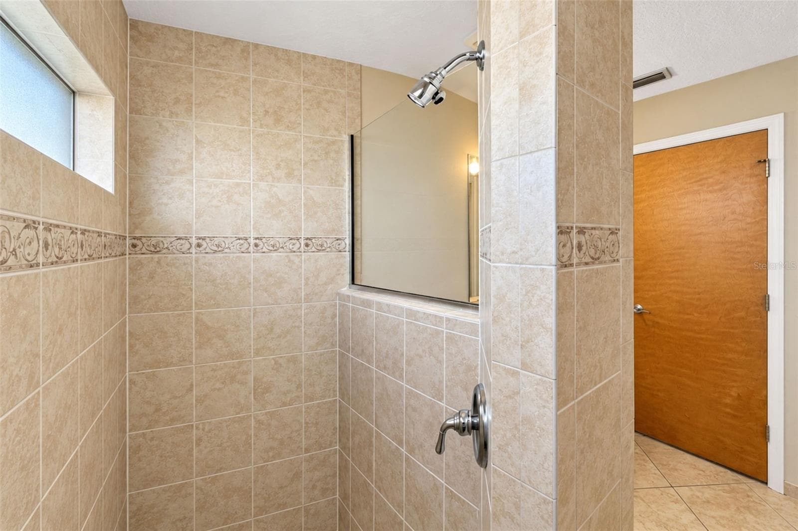 Single Family Residence at 1881 NEPTUNE DR, ENGLEWOOD, photo 54 of 80
