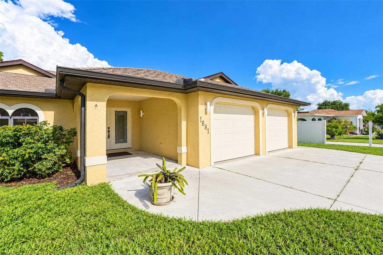 Single Family Residence at 1881 NEPTUNE DR, ENGLEWOOD, photo 61 of 80