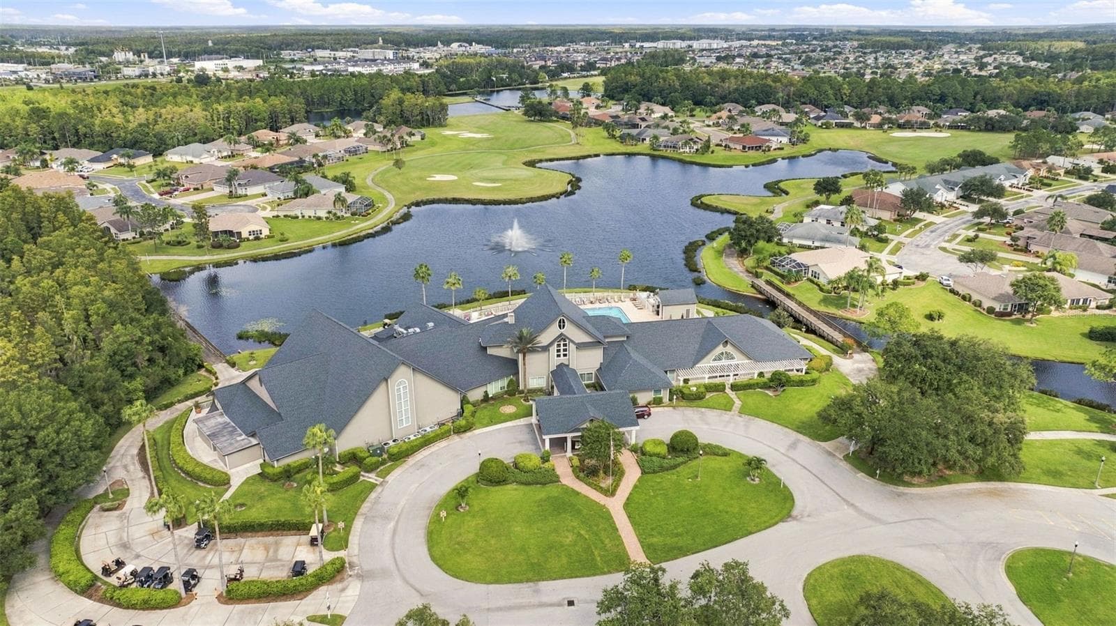 Ariel view of the large clubhouse which is just around the corner! - 1149 WOLFORD DR, NEW PORT RICHEY