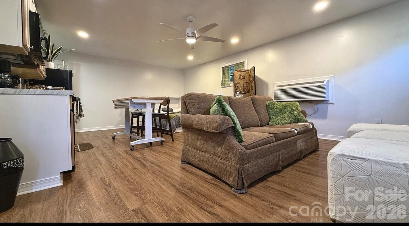 ADU - 4310 Dinglewood Avenue, Charlotte