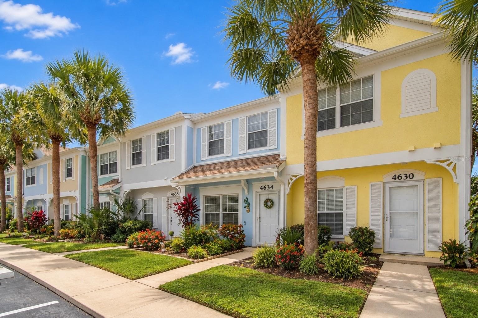 Townhouse at 4634 SABAL KEY DR, BRADENTON, photo 2 of 25