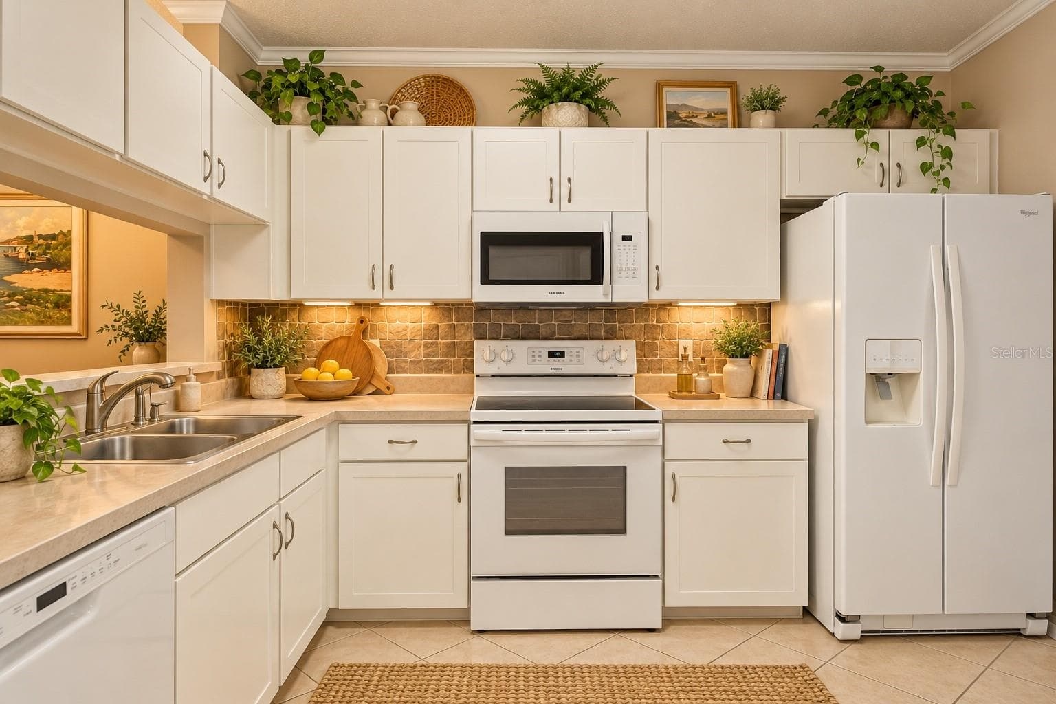 Townhouse at 4634 SABAL KEY DR, BRADENTON, photo 8 of 25