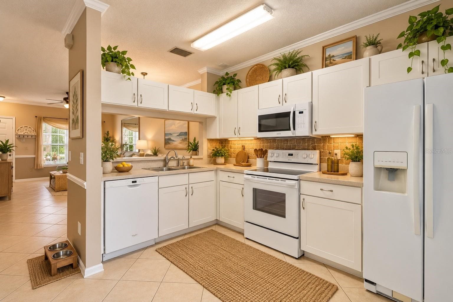 Townhouse at 4634 SABAL KEY DR, BRADENTON, photo 9 of 25