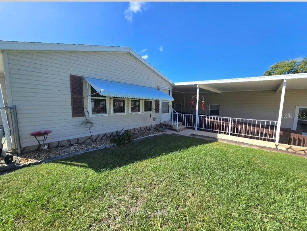 Manufactured Home at 4882 SE 130TH PL, BELLEVIEW, photo 3 of 26