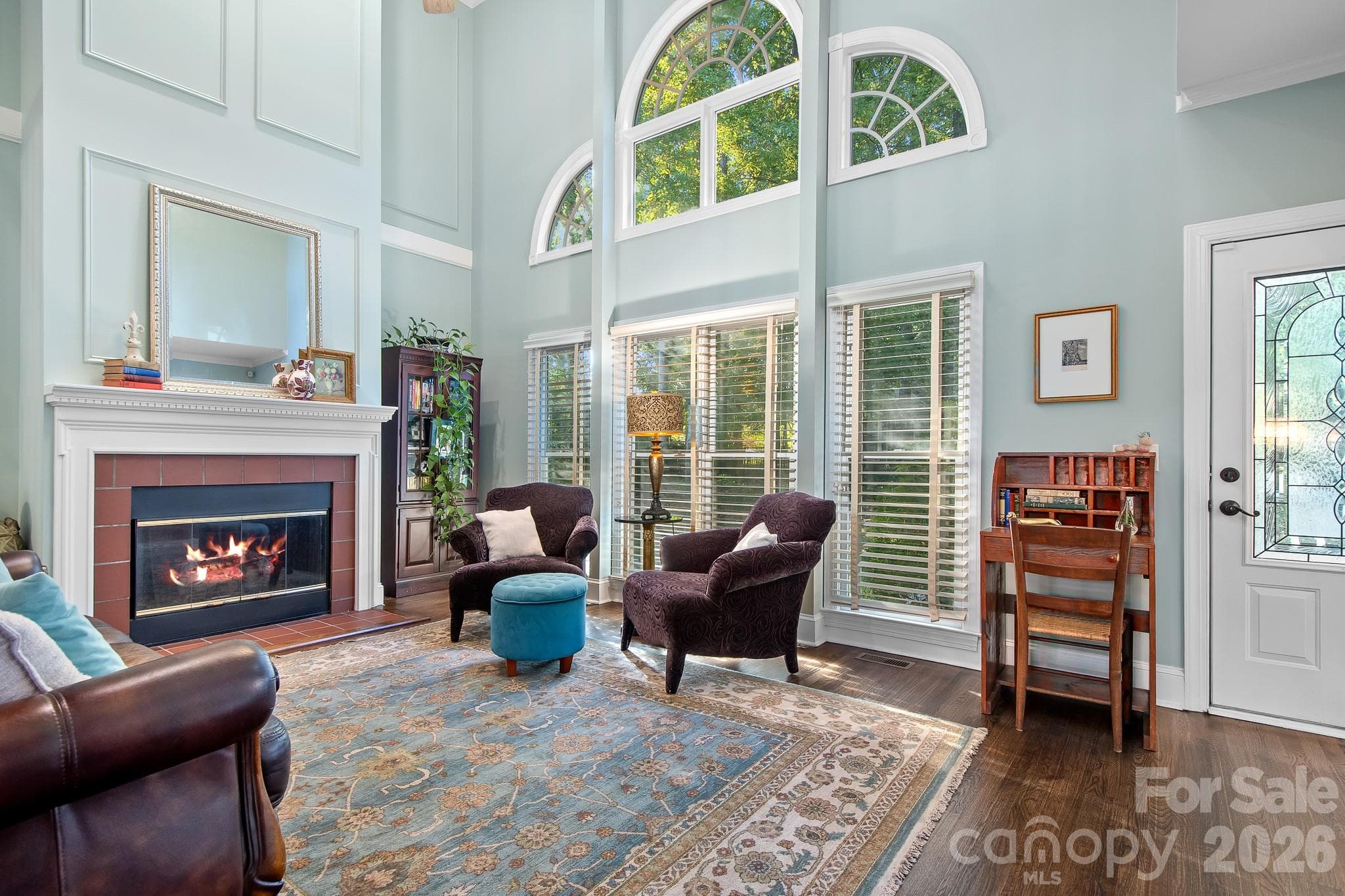 Single Family Residence at 861 Kings Crossing Drive, Concord, photo 9 of 41