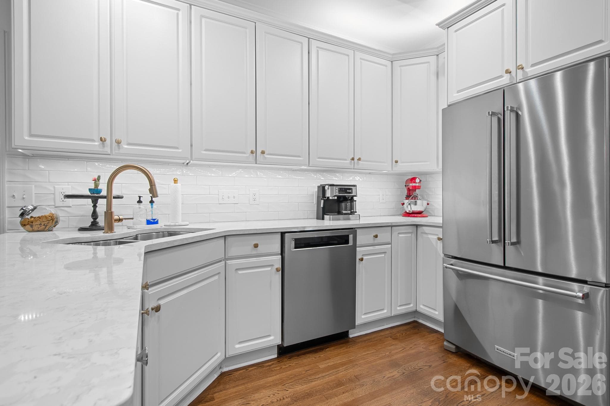 Single Family Residence at 861 Kings Crossing Drive, Concord, photo 12 of 41