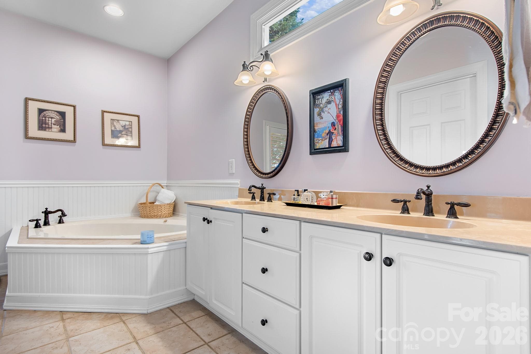Single Family Residence at 861 Kings Crossing Drive, Concord, photo 18 of 41