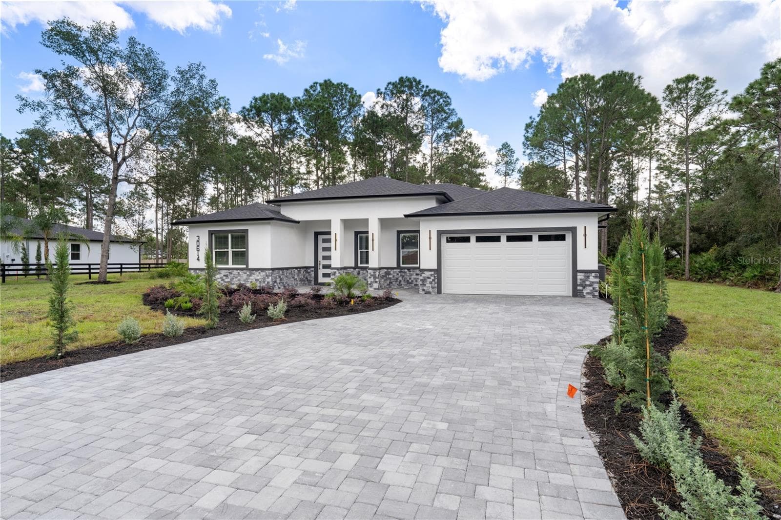 Single Family Residence at 30614 QUINCE AVE, EUSTIS, photo 2 of 61