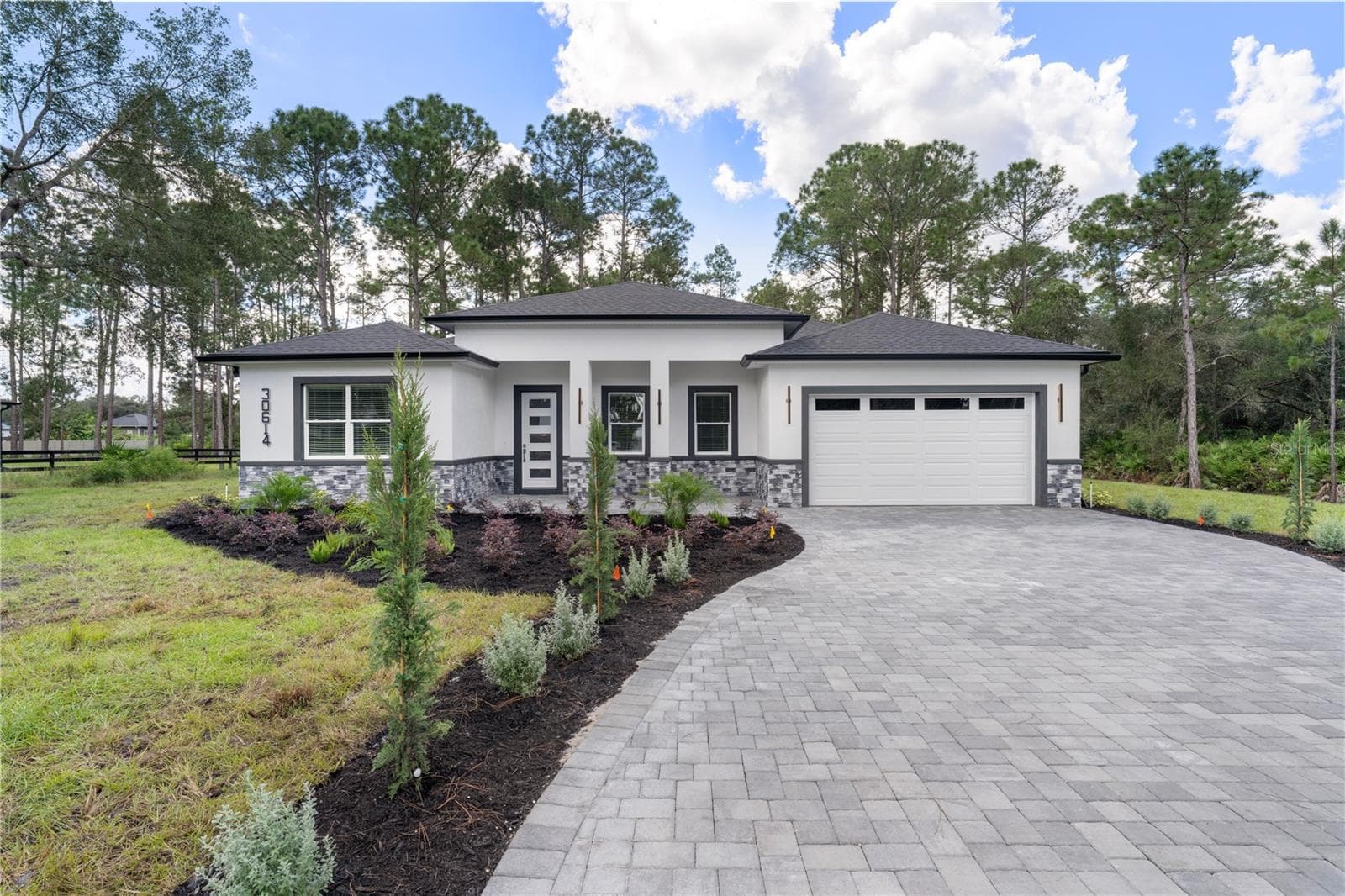 Single Family Residence at 30614 QUINCE AVE, EUSTIS, photo 3 of 61