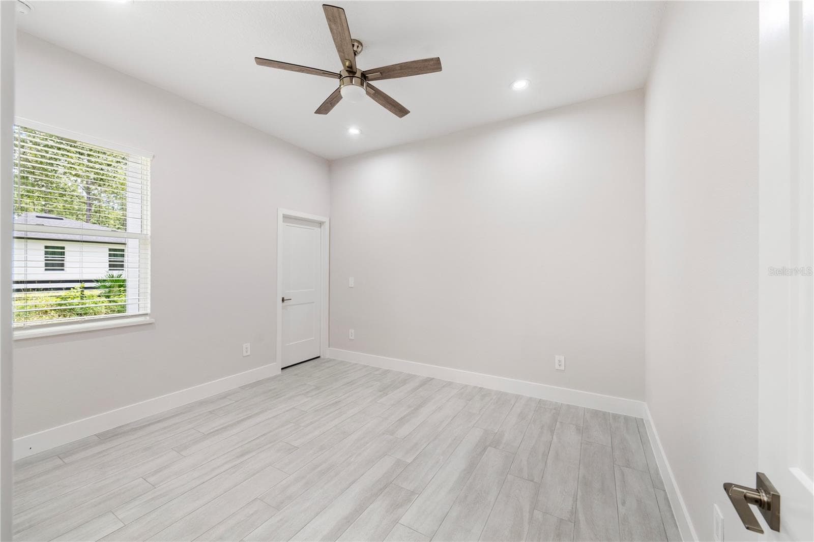 Single Family Residence at 30614 QUINCE AVE, EUSTIS, photo 31 of 61