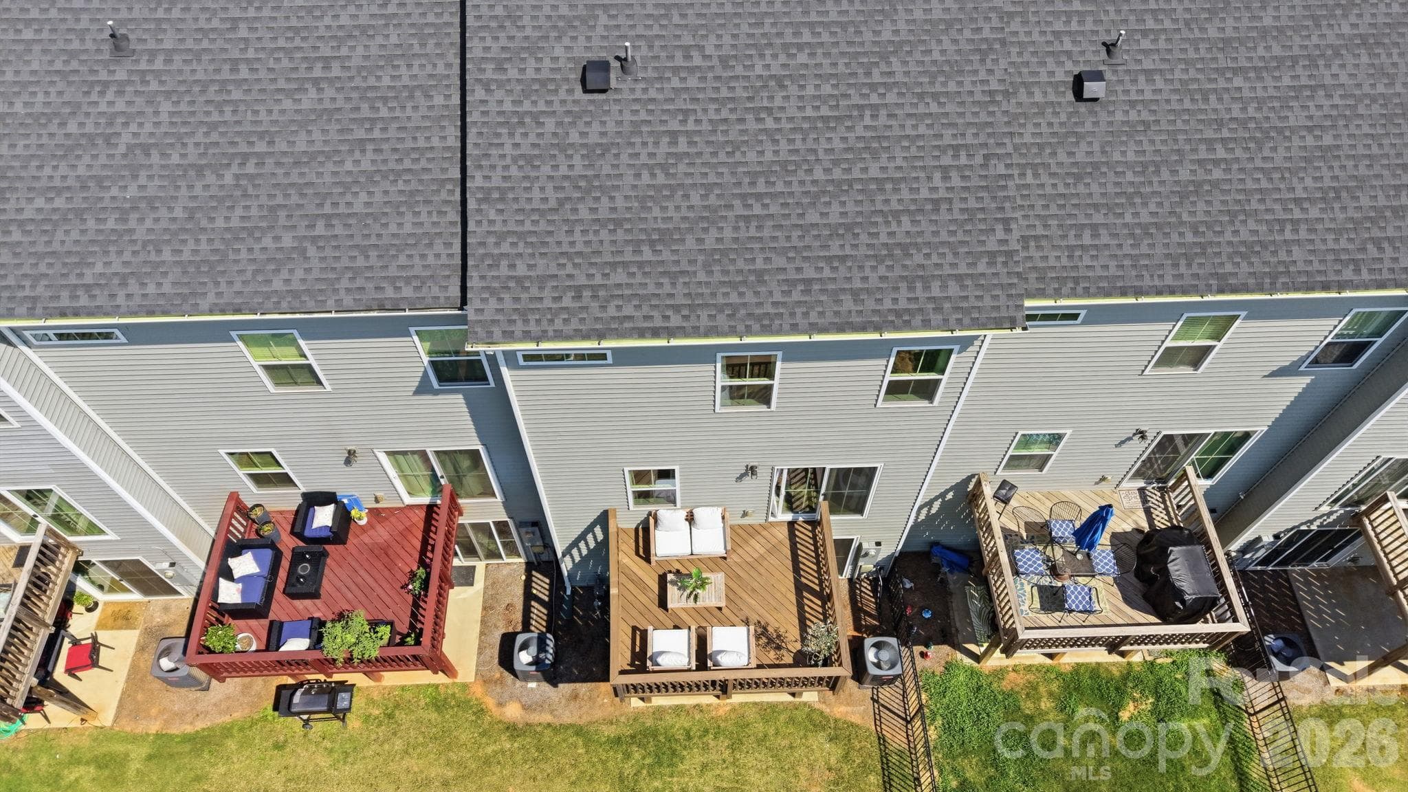 Townhouse at 2534 Grantham Place Drive, Fort Mill, photo 33 of 37
