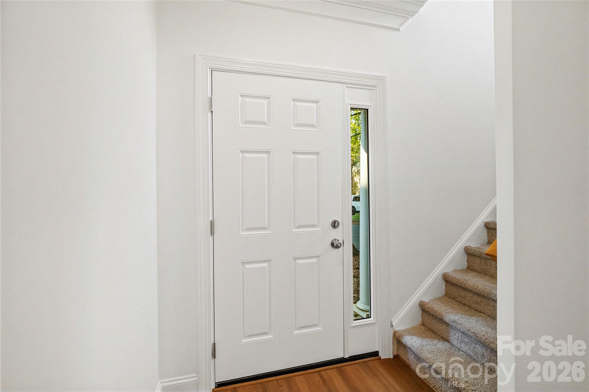 Townhouse at 4766 Hunter Crest Lane, Charlotte, photo 6 of 35