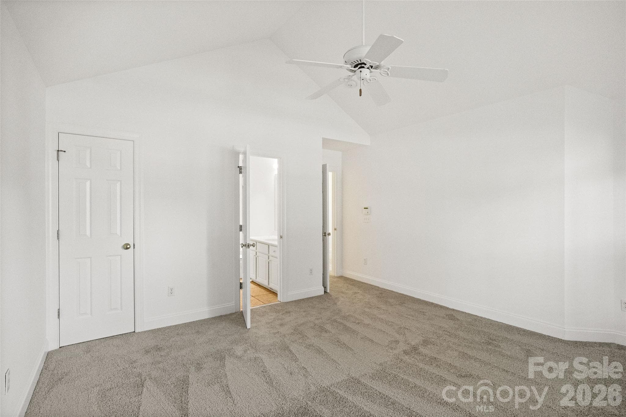 Townhouse at 4766 Hunter Crest Lane, Charlotte, photo 26 of 35