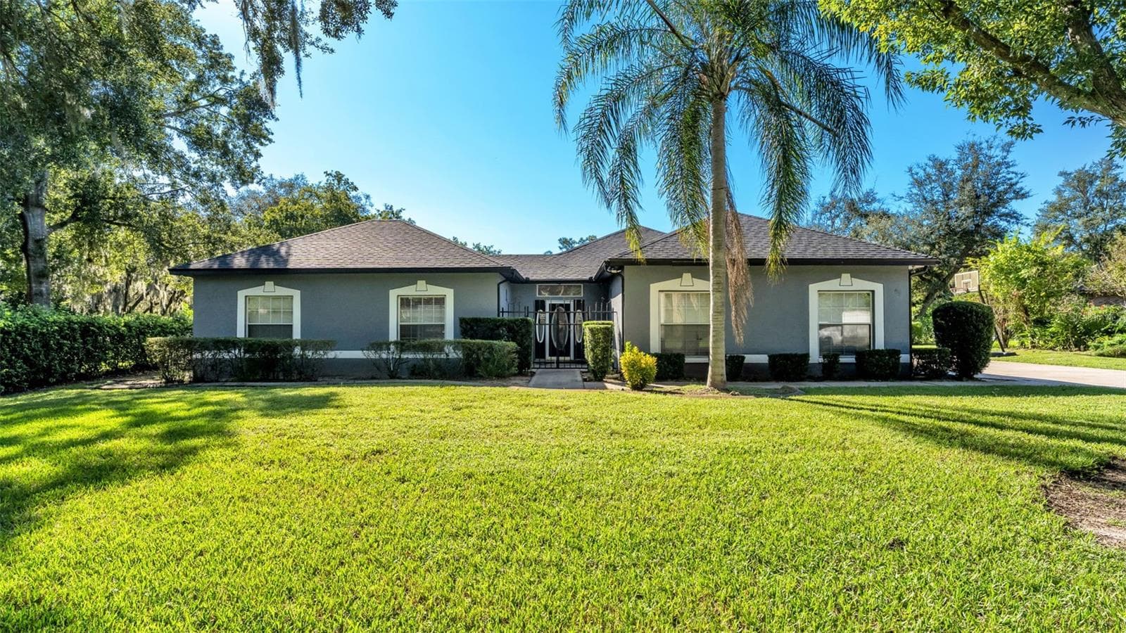 69 PINE FOREST DR