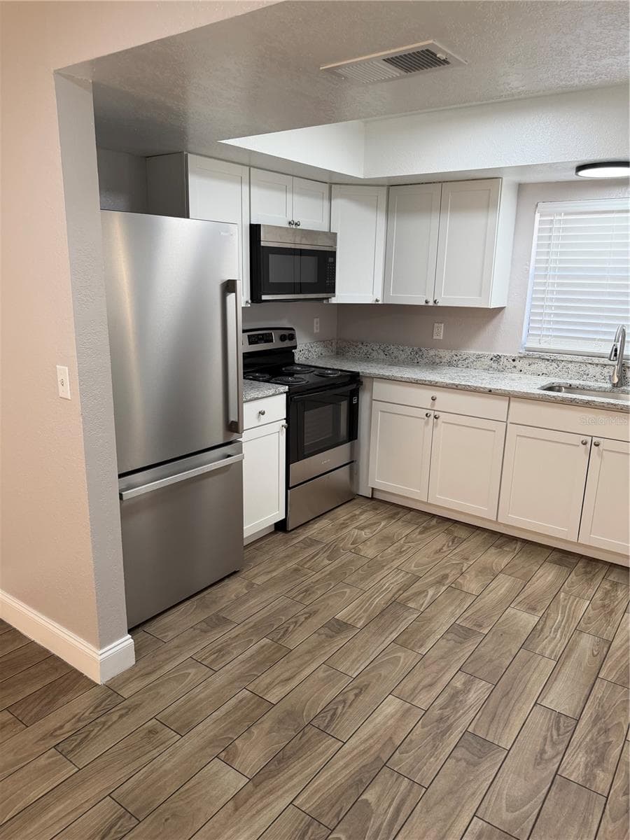 Condominium at 6301 58TH ST N #501, PINELLAS PARK, photo 3 of 15