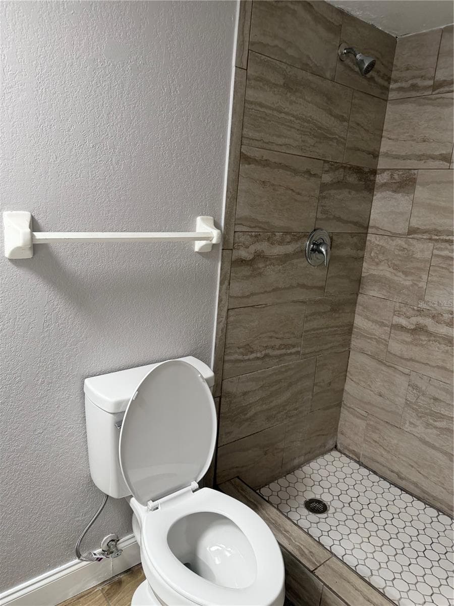 Master Bath - 6301 58TH ST N #501, PINELLAS PARK