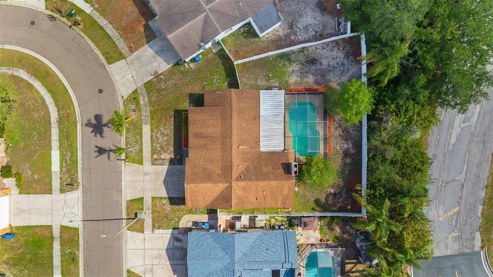 Single Family Residence at 1358 FOXBORO DR, BRANDON, photo 14 of 14
