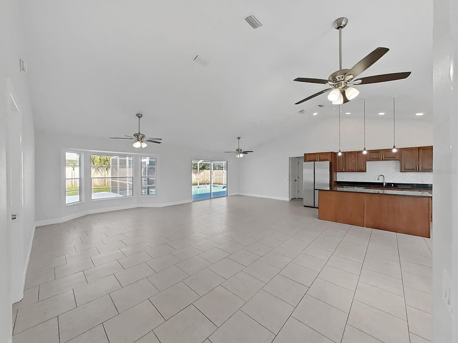 Single Family Residence at 13374 BANYAN RD, SPRING HILL, photo 7 of 44