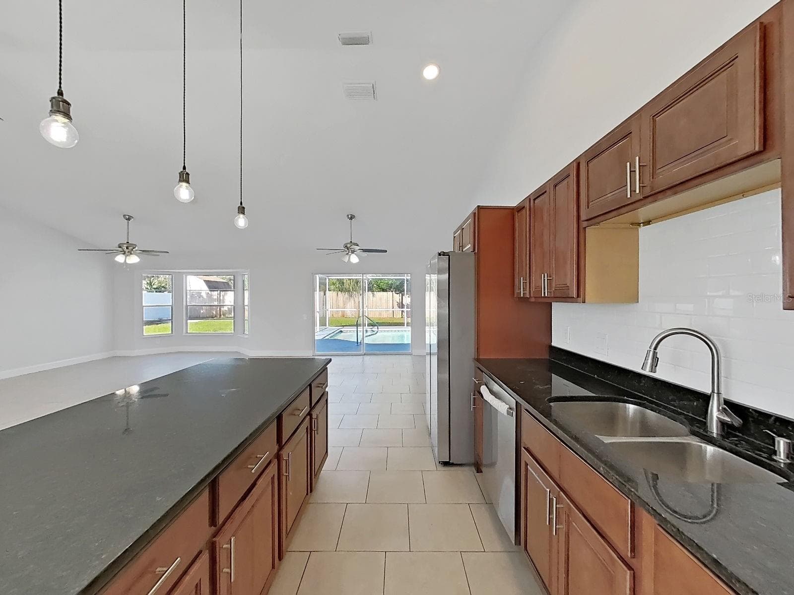 Single Family Residence at 13374 BANYAN RD, SPRING HILL, photo 14 of 44